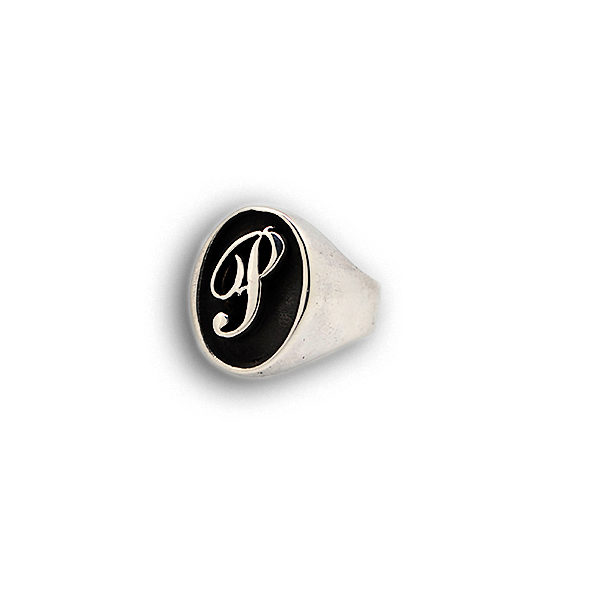 Anello Ovale in Argento col Lettera a Rilievo - immagine 2