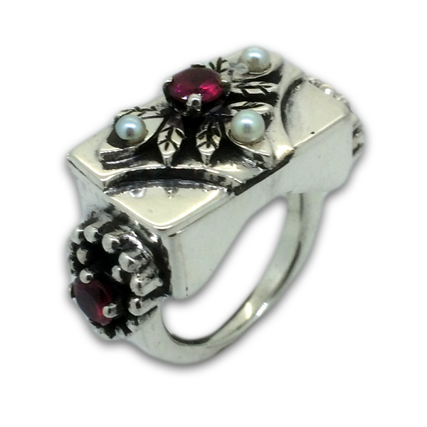 mattana-design-anello-vintage-secrete