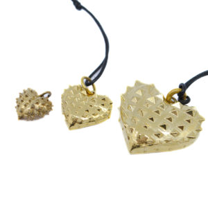 pendente-cuore-bugnato-bronzo